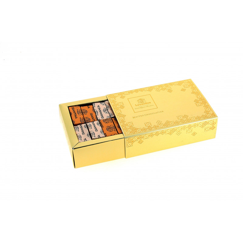 Coffret Gias d'or garni de 240g de Chocolats Léonidas.