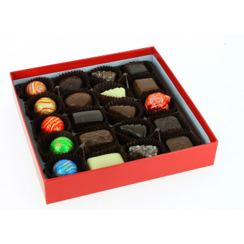 Coffret Zanzibar spécial fêtes garni de 270 g de chocolats Leonidas Coffret Zanzibar spécial fêtes garni de 270 g de chocolats Leonidas