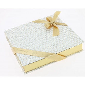 Coffret Ellipse carré garni de 510 g de chocolats Leonidas Coffret Ellipse carré garni de 510 g de chocolats Leonidas