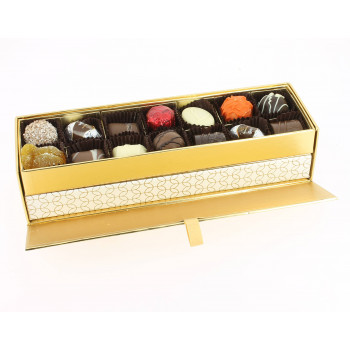 Coffret Ellipse deux étages garni de 410 g de chocolats Leonidas 2