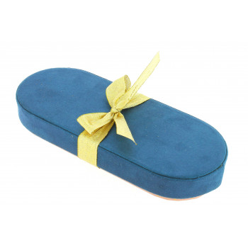 Coffret Bleu Velours garni de 295 g de chocolats Leonidas