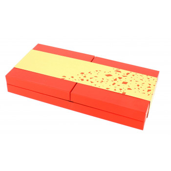 Coffret Féérie garni de 320 g de chocolats Leonidas