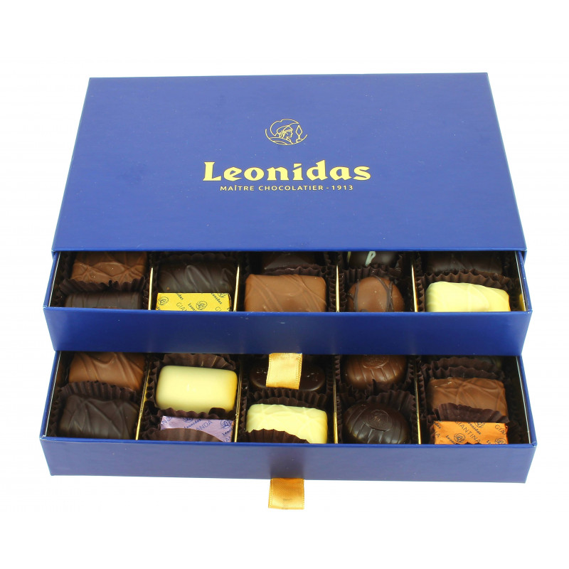 Coffret à tiroirs garni de 650 g de chocolats Leonidas