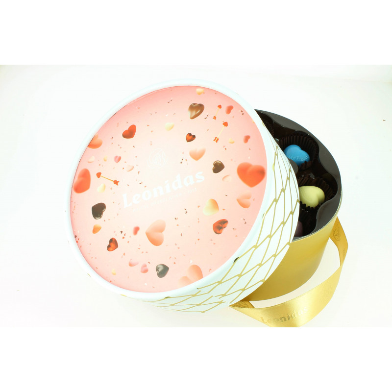 Coffret "Passion" garni de 375g de chocolats Léonidas