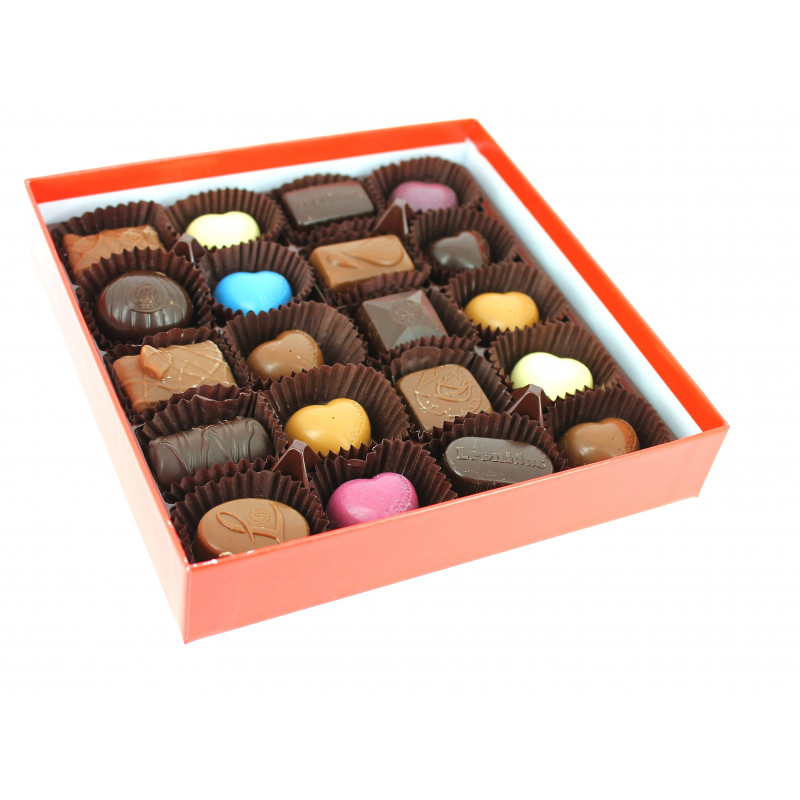 Coffret Valentin garni de 220 g de chocolats Leonidas