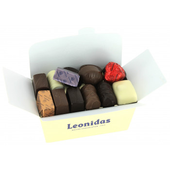 L'étincelant ballotin de 375g net de Chocolats Leonidas assortis