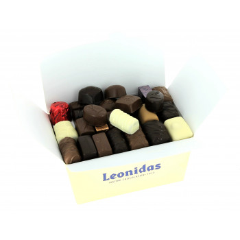 Carton de 10 ballotins 1 kg de chocolats Leonidas assortis Carton de 10 ballotins 1 kg de chocolats Leonidas assortis