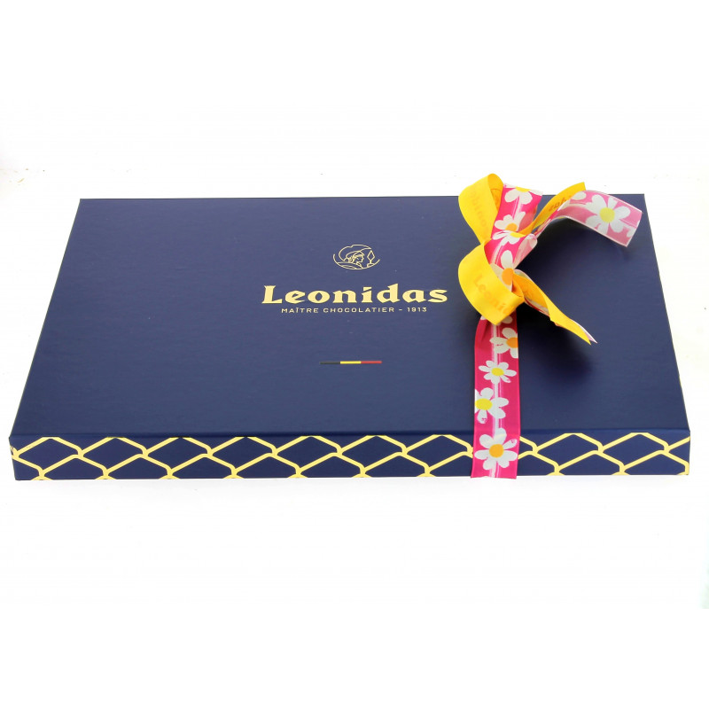 Coffret Arc en ciel XL garni de 1.2 kg de petits œufs en chocolat Leonidas